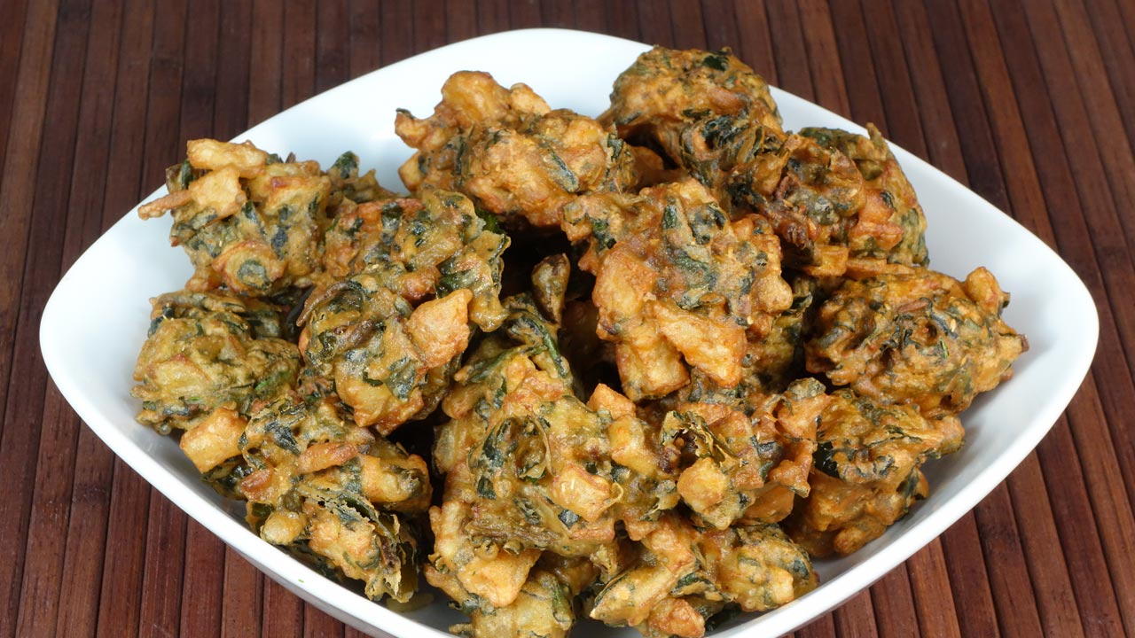 Spinach Pakora (Vegetarian)