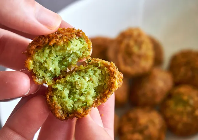 Falafel Hot Platter