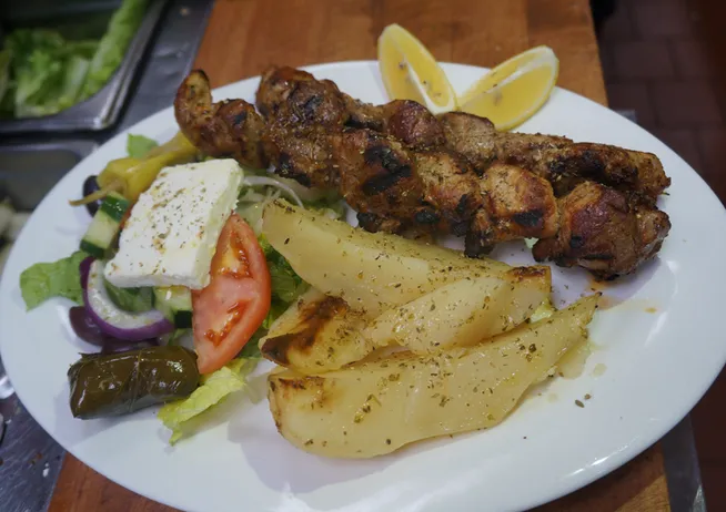 Souvlaki Hot Platter