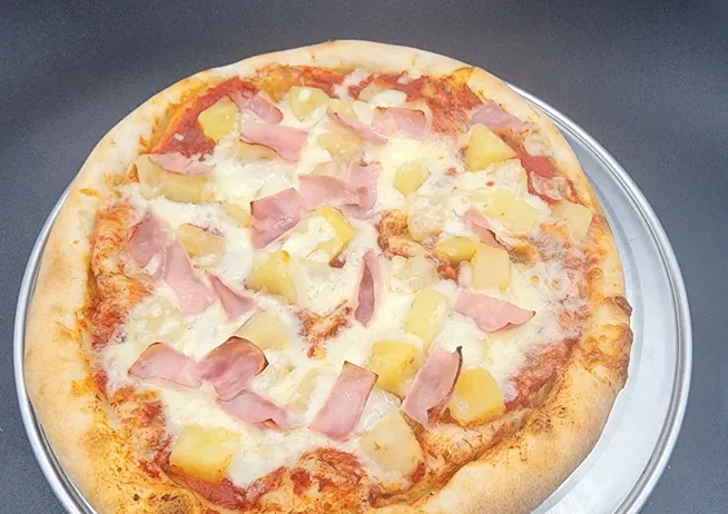 Hawaiian Pizza Pie