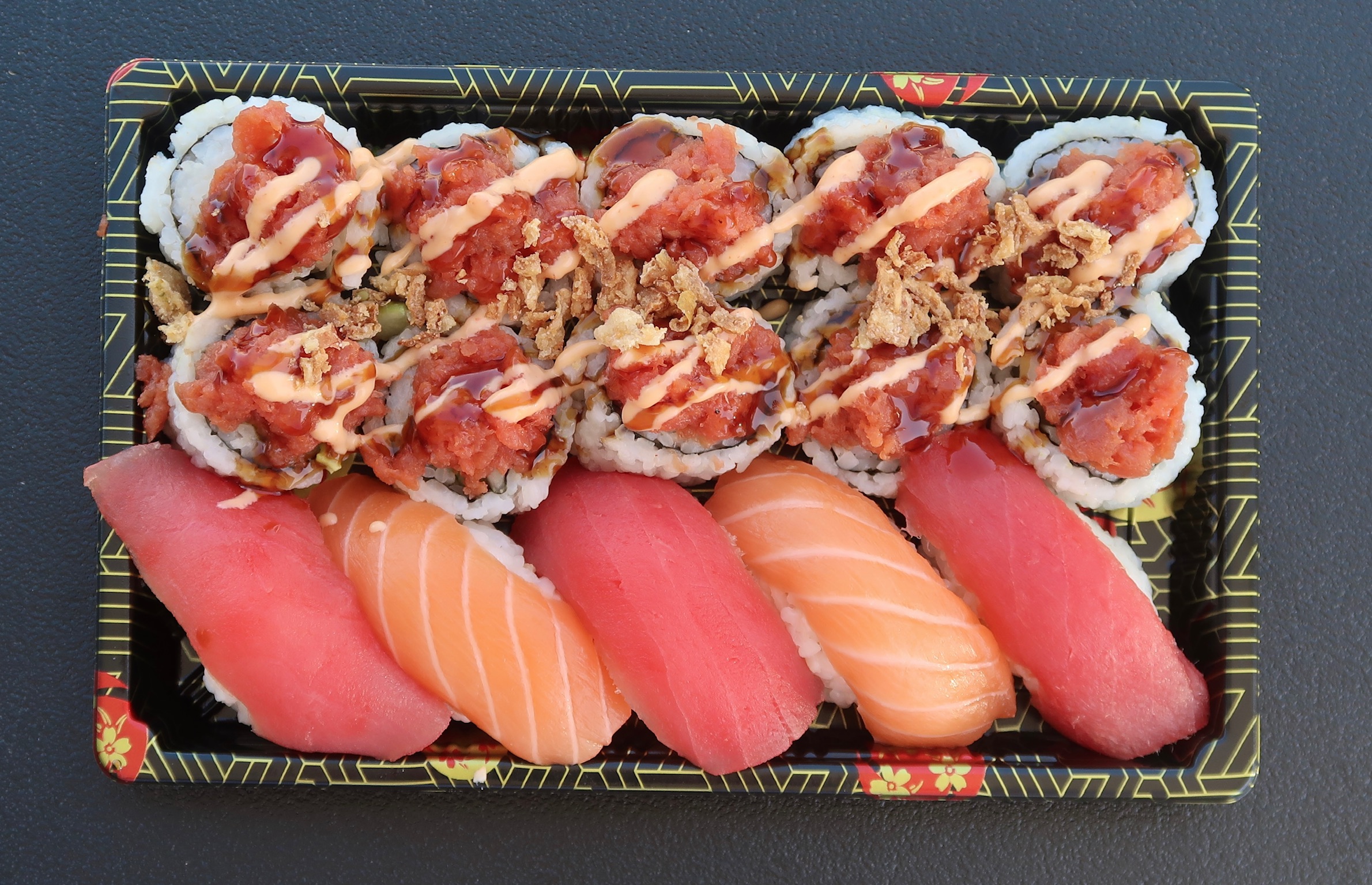 Spicy Tuna Combo