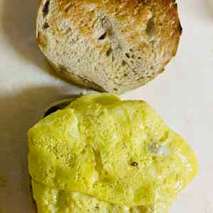 2 Eggs Sandwich Breakfast
