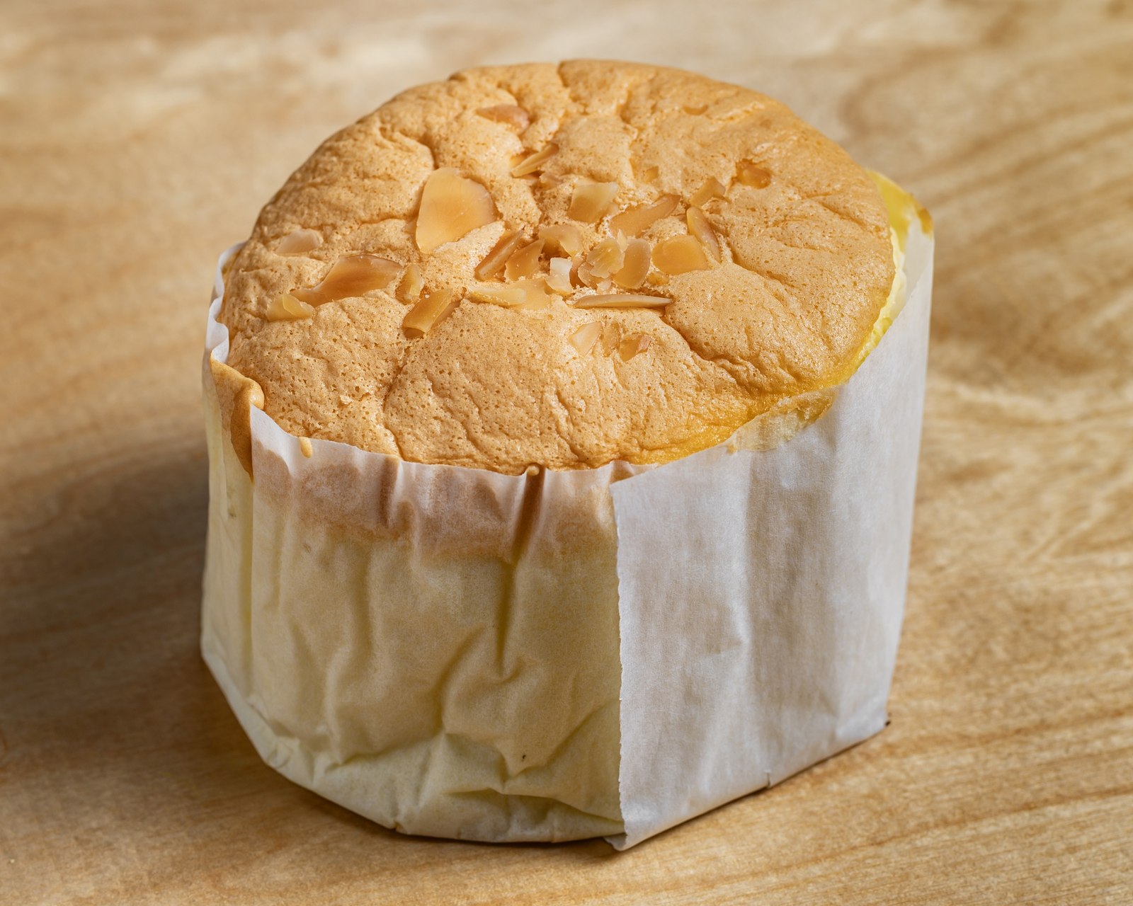 Sponge Almond Cake