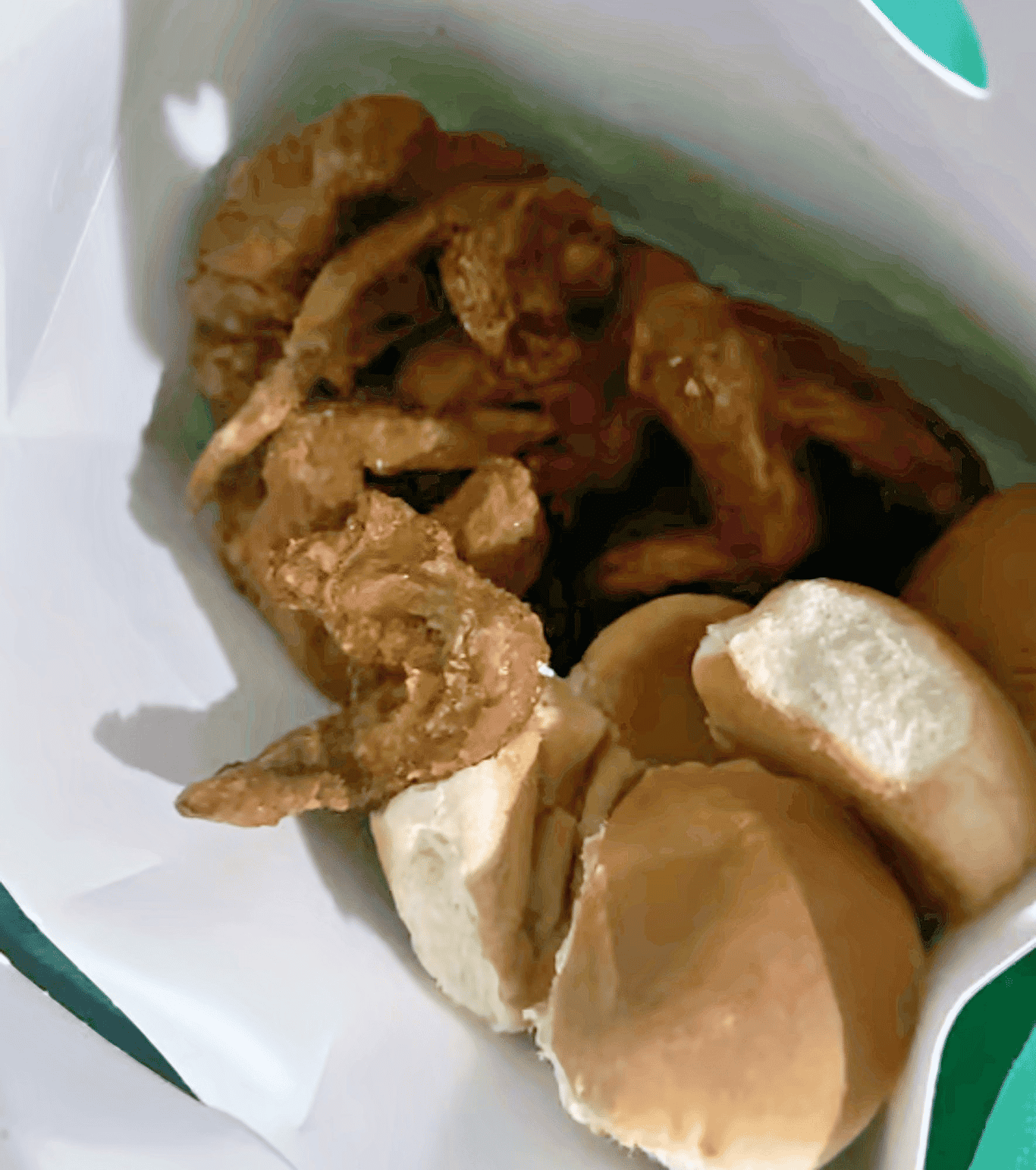 21 Pieces Chicken Wings Special & 6 Rolls