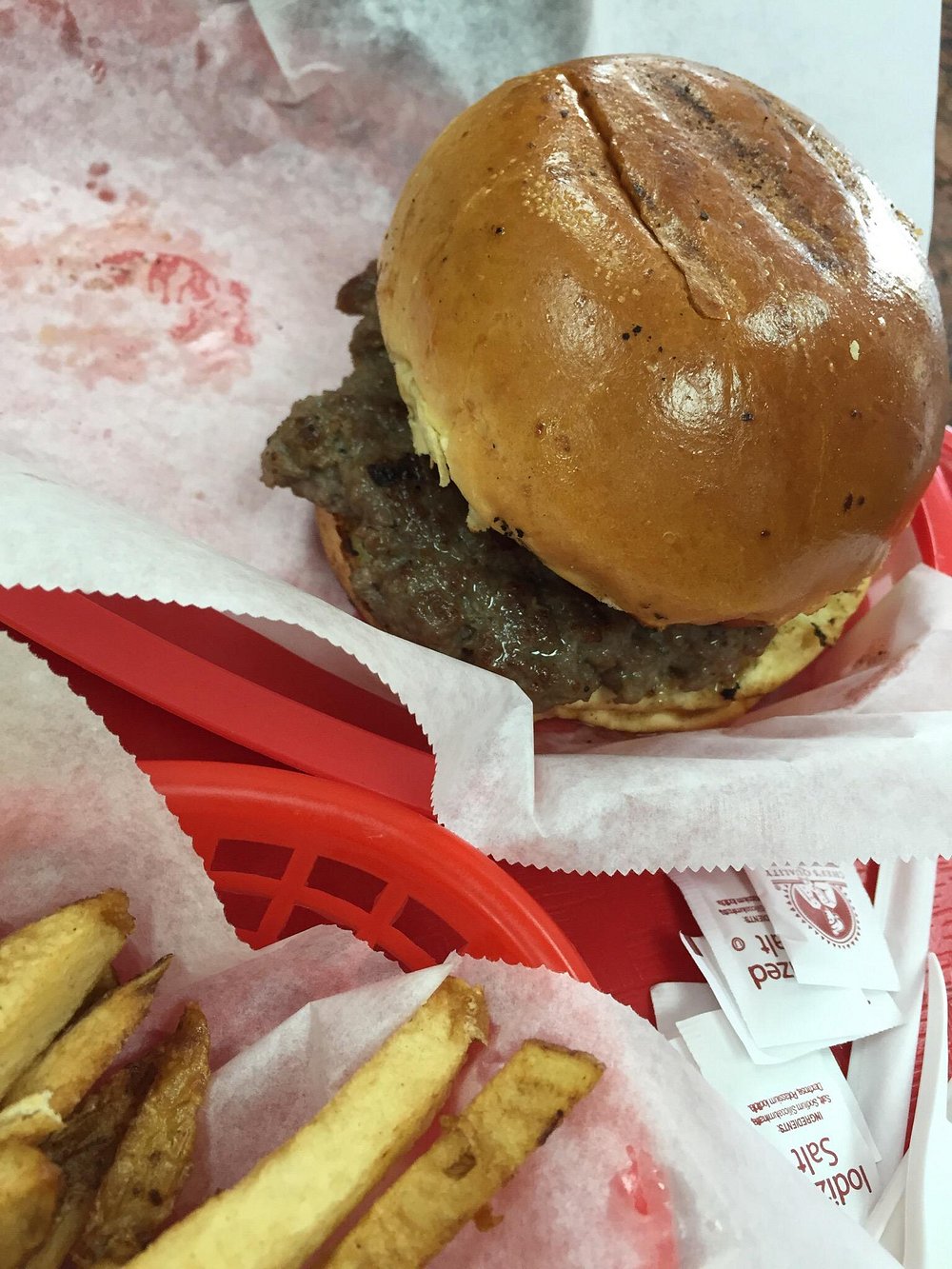 Hamburger + Kids French Fries and a drink