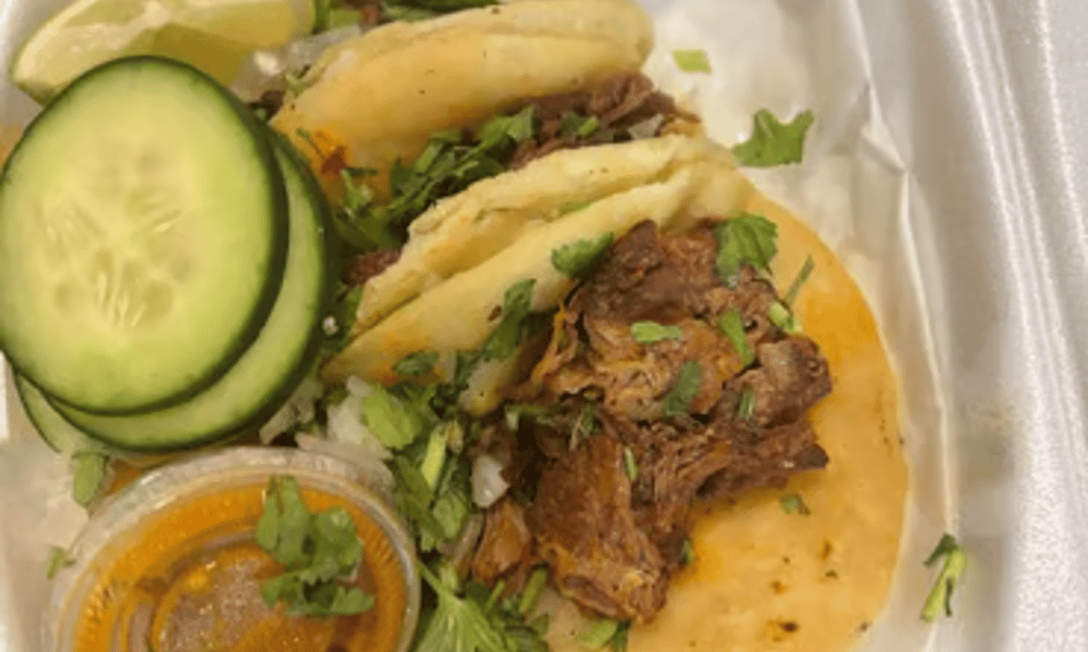 Tacos Birria / Marinated beef