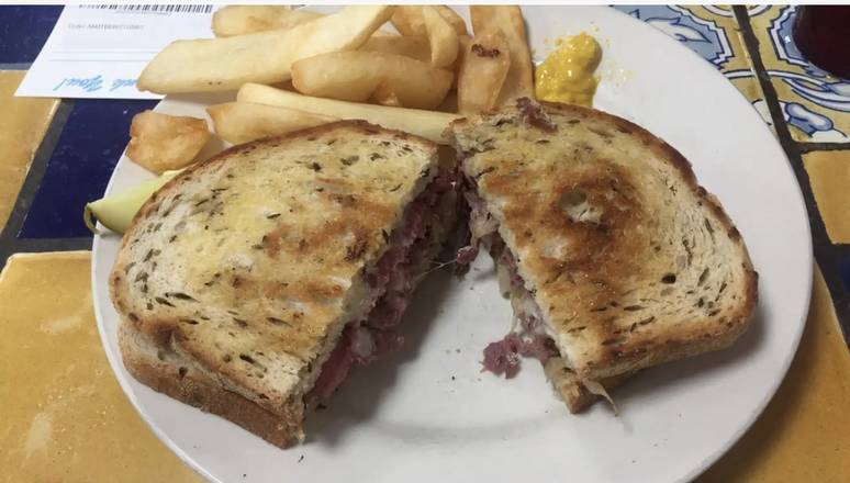 Reuben or Sweet Reuben