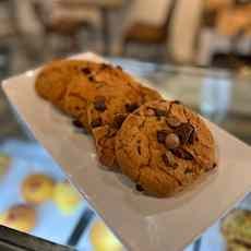 Chocolate Chip Cookie