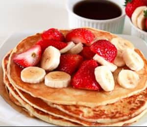 Pancakes with Strawberry and Banana