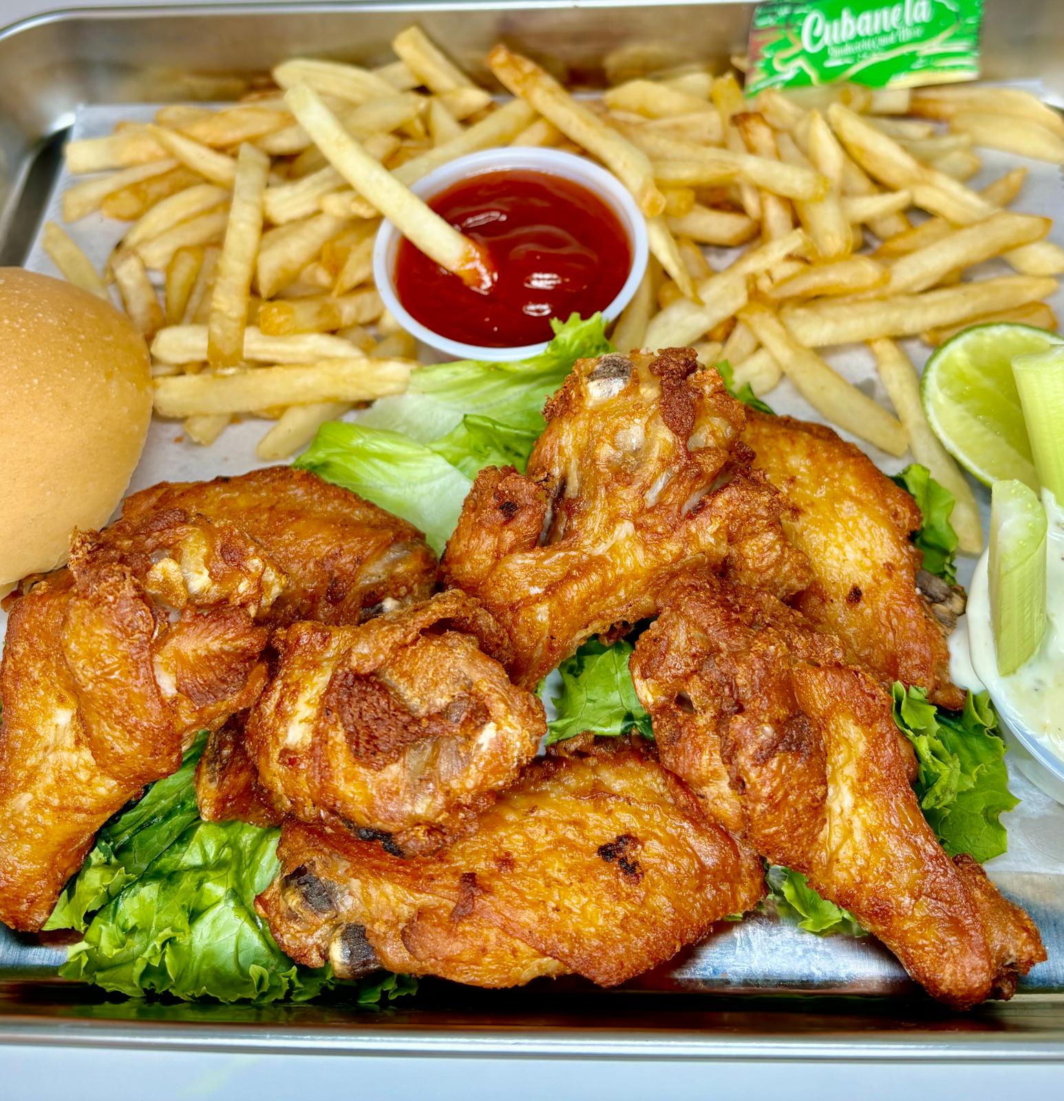 ALITAS DE POLLO CRISPY/CRISPY CHICKENWINGS