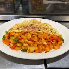 Western Omelette (Home Fries & Toast)