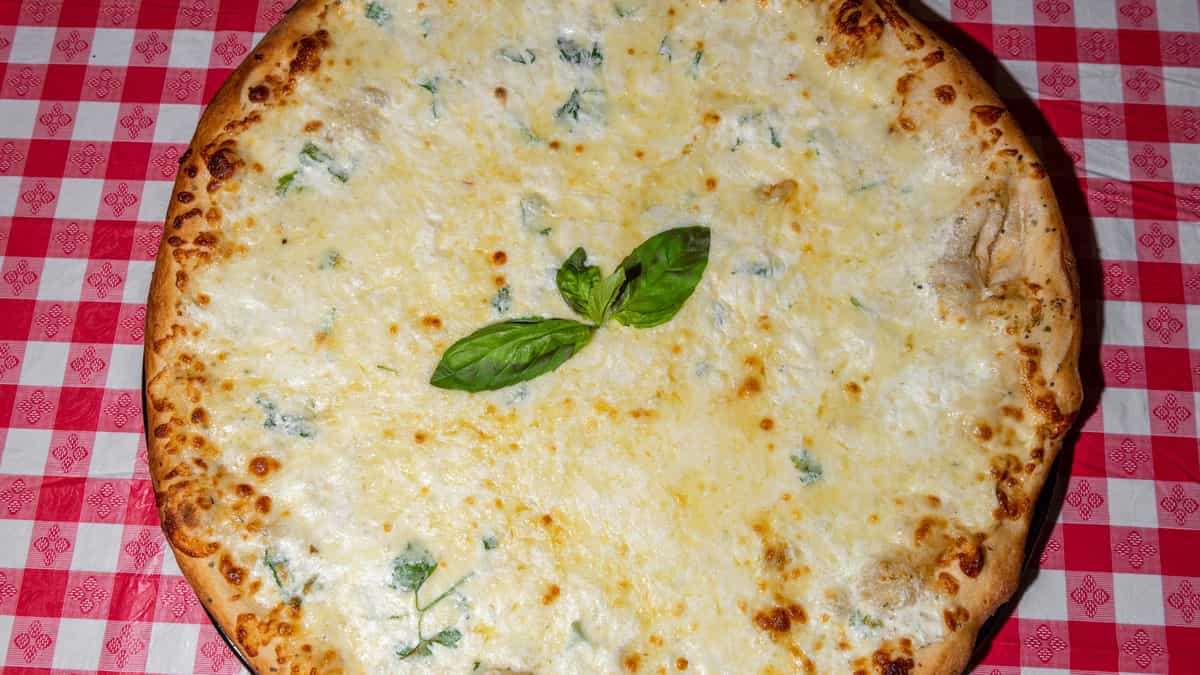 White Pizza (Personal 12")