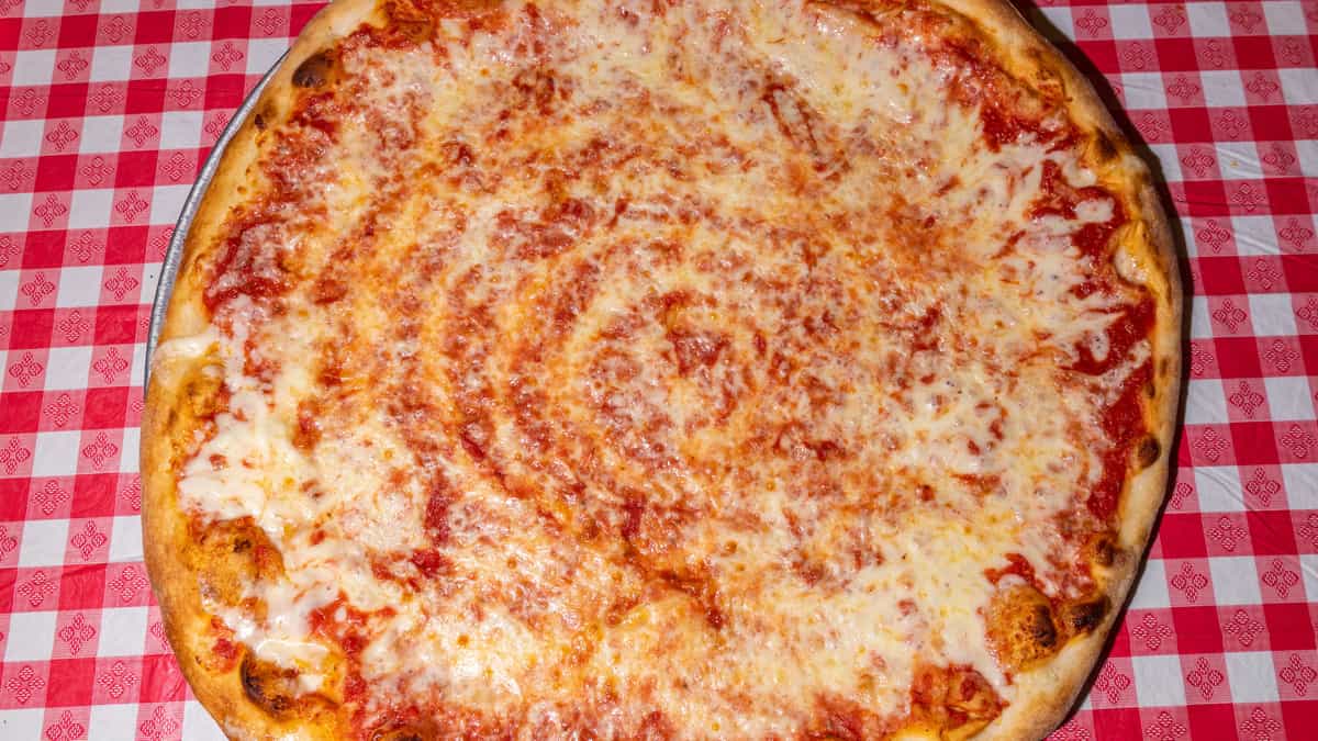 Regular Cheese Pizza