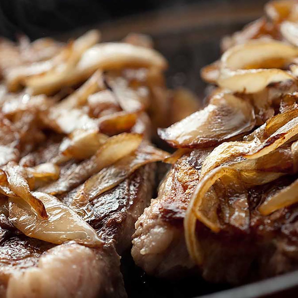 Steak with Onions
