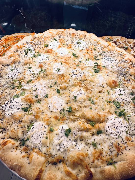 17. Poppy Seed with White Bianca Pizza