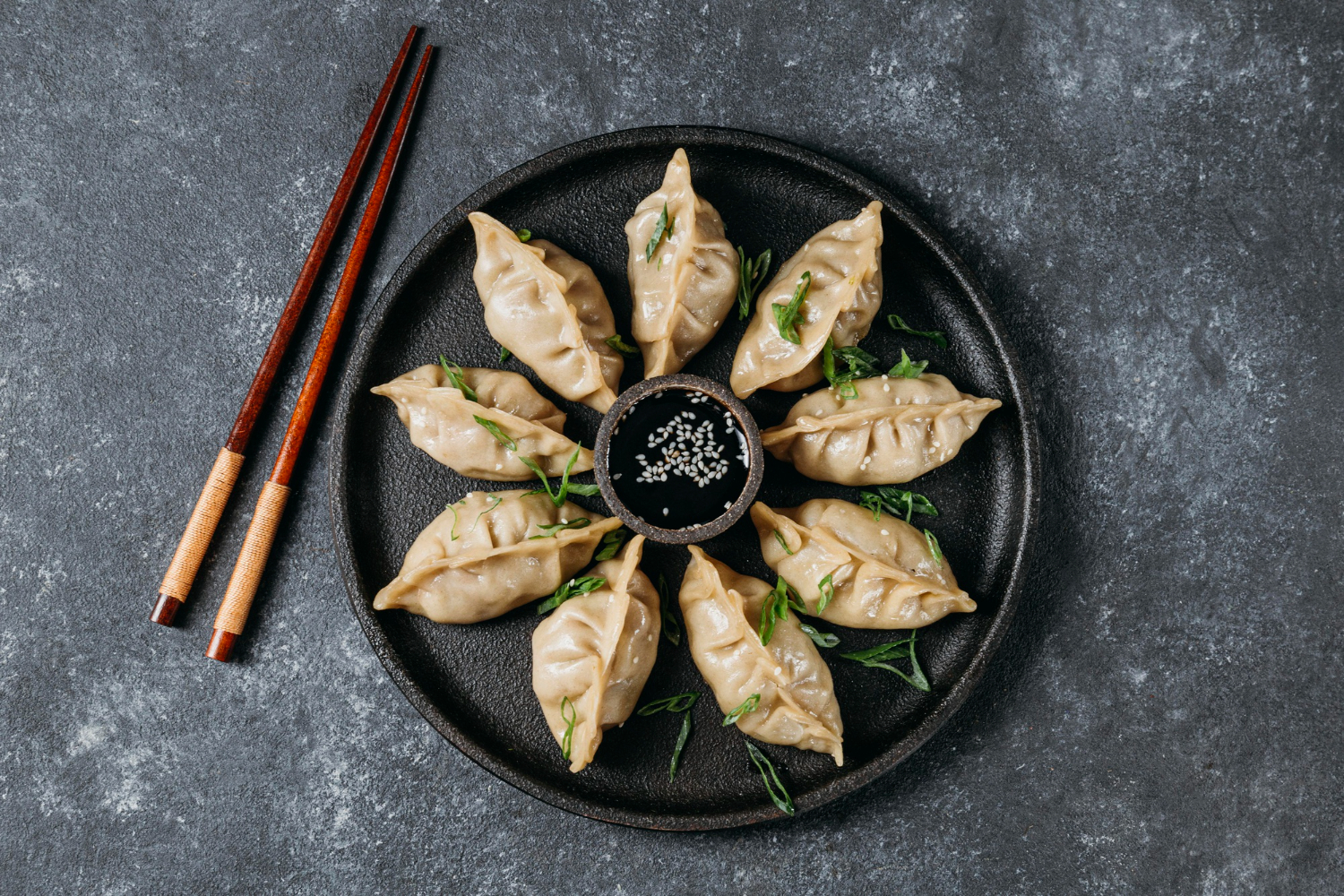 Fried or Steamed Pork Dumplings (6)