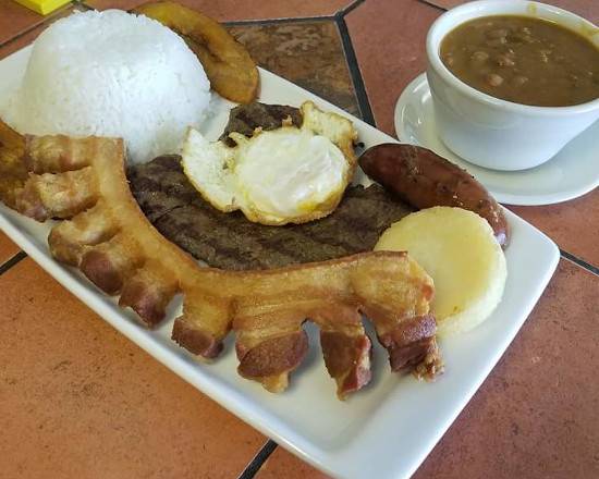 Bandeja Paisa
