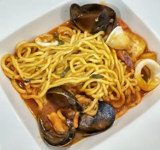 SEAFOOD TIELLA