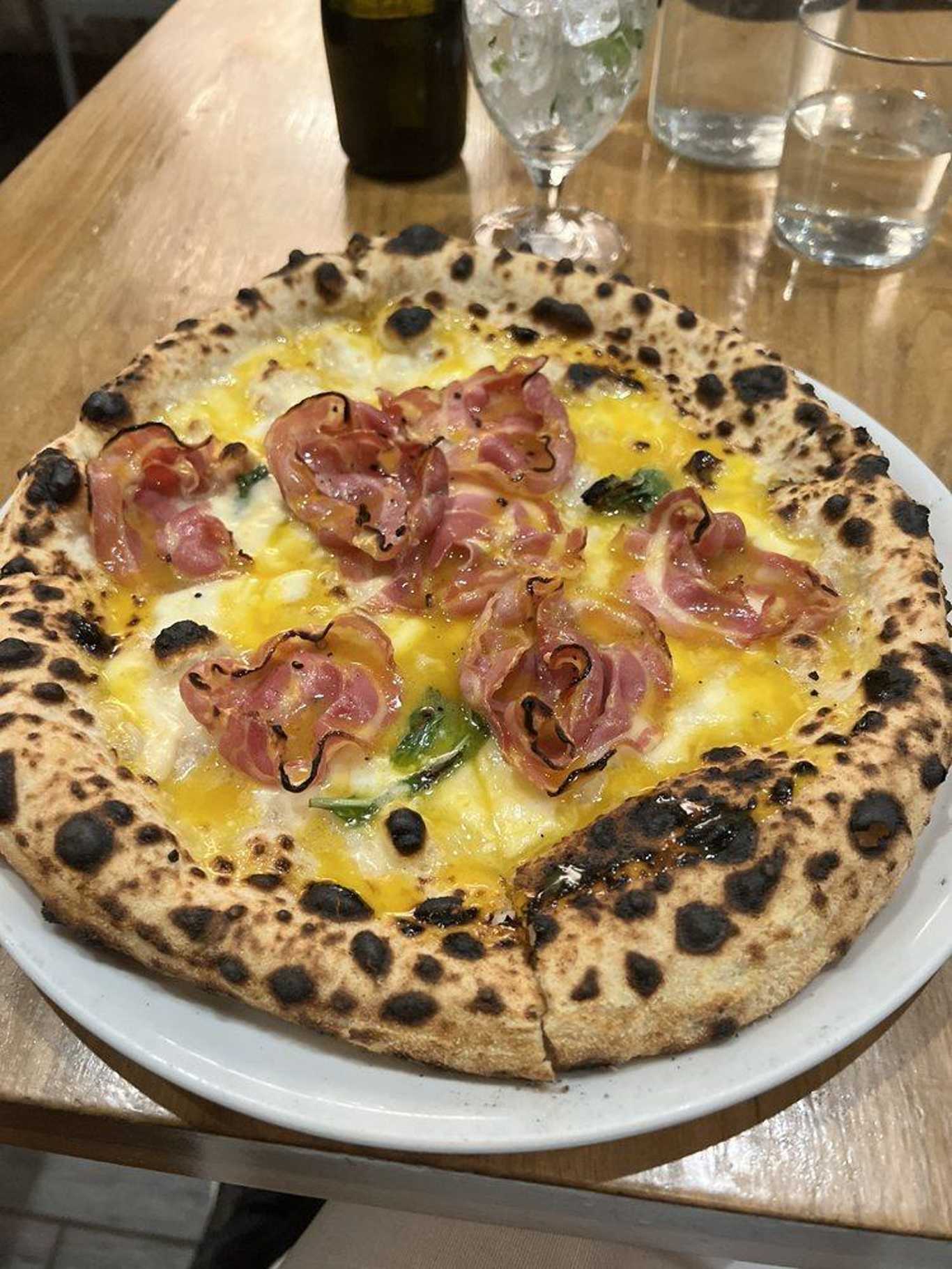 La Pizza Carbonara