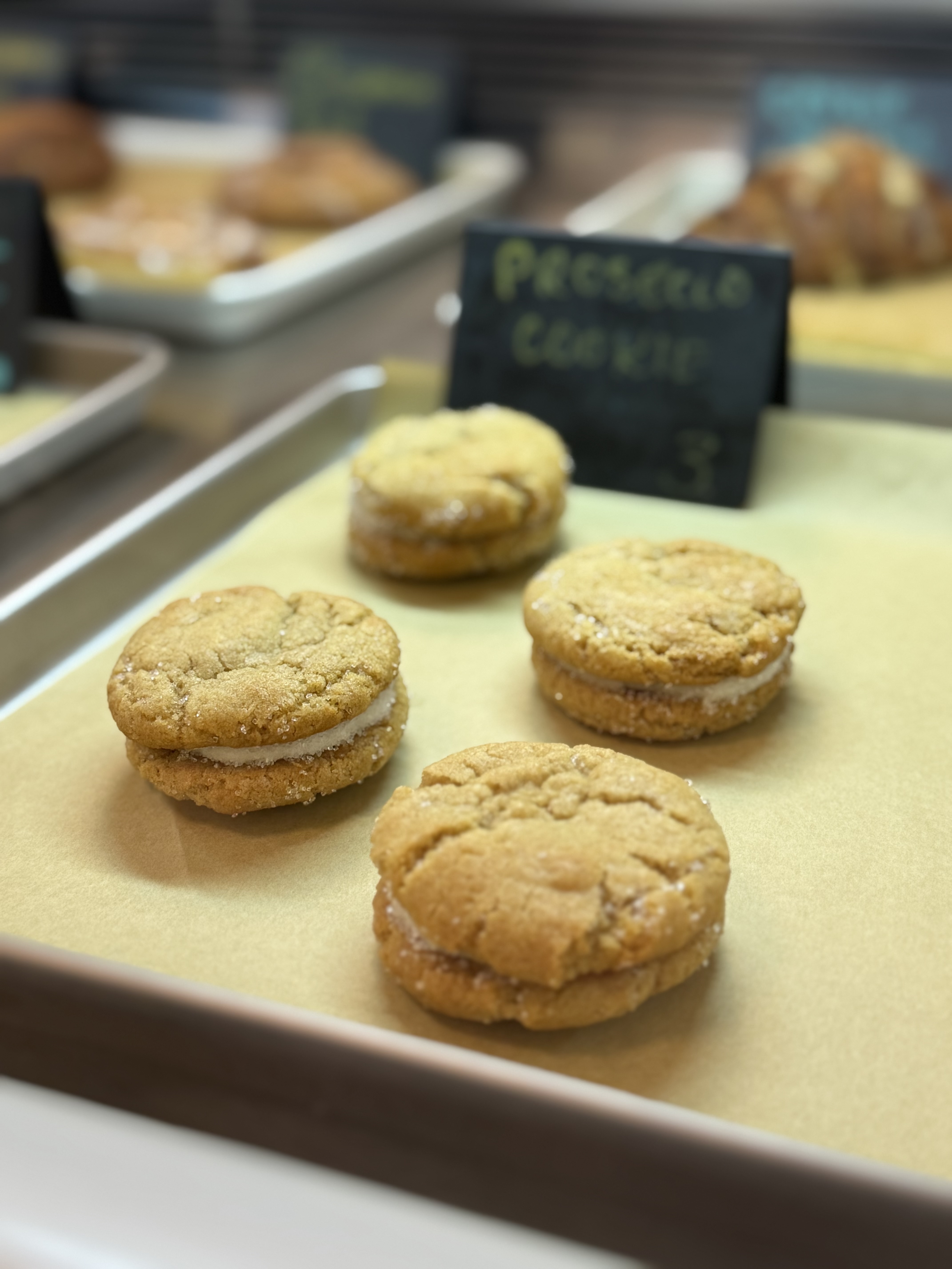 Prosecco Sandwich Cookie