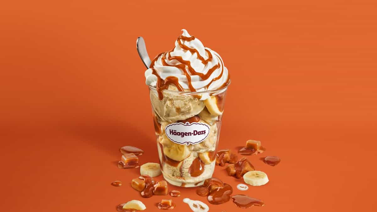 Cookies & Cream Dazzler Sundae from Haagen Dazs And Cinnabon