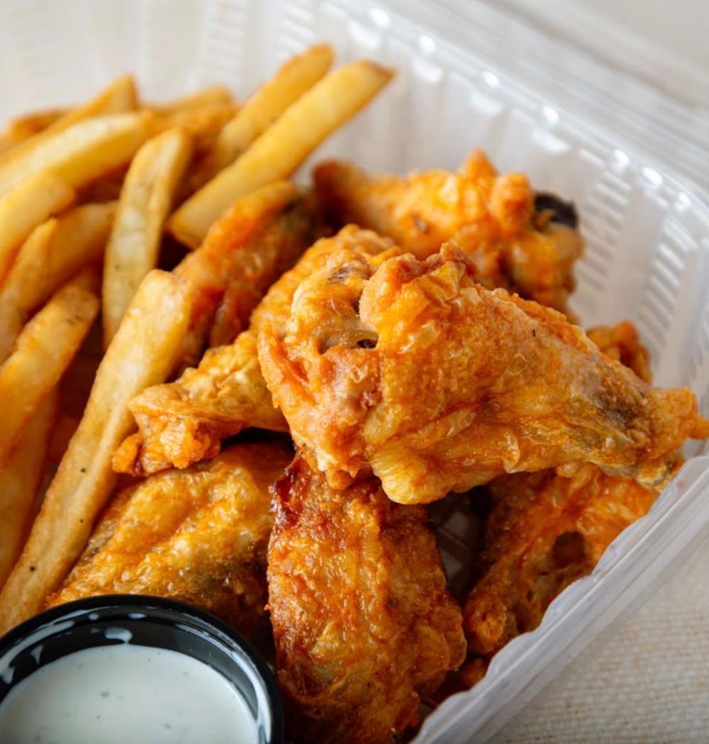 PARTY WINGS