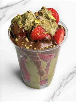 Dubai Chocolate Strawberry