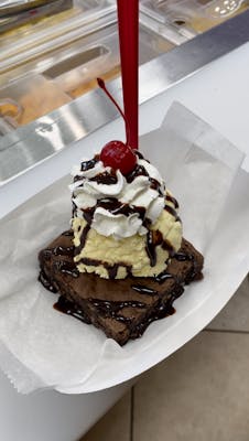 Brownie A La Mode