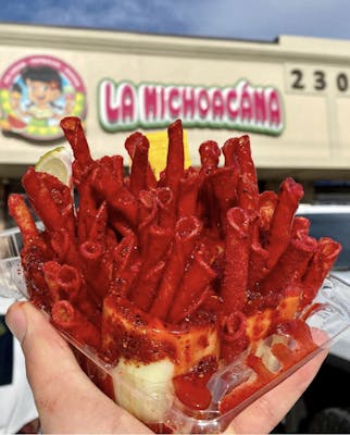 Pepino Loco En Plato Con Takis