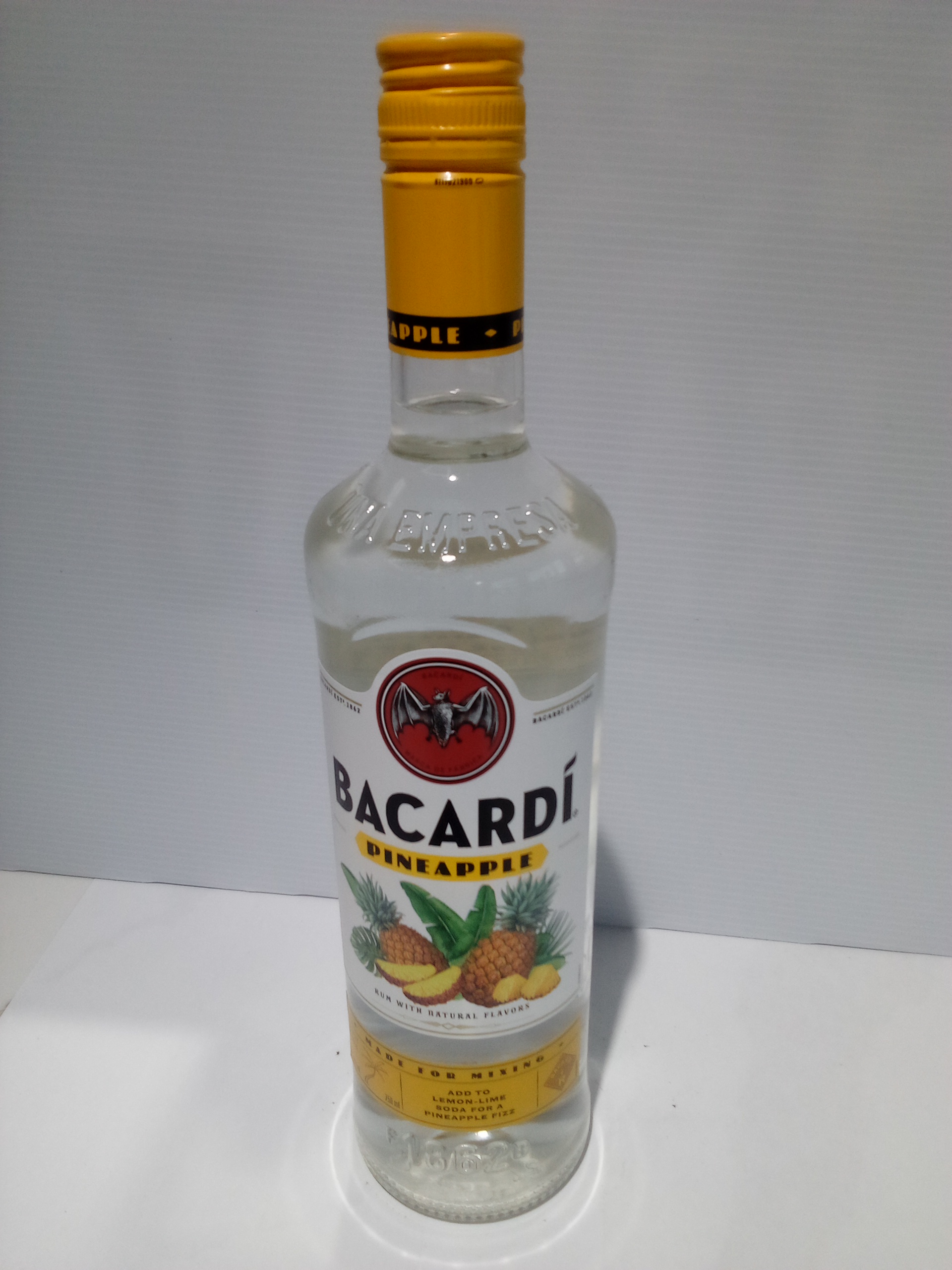 Bacardi Pineapple 750 Ml