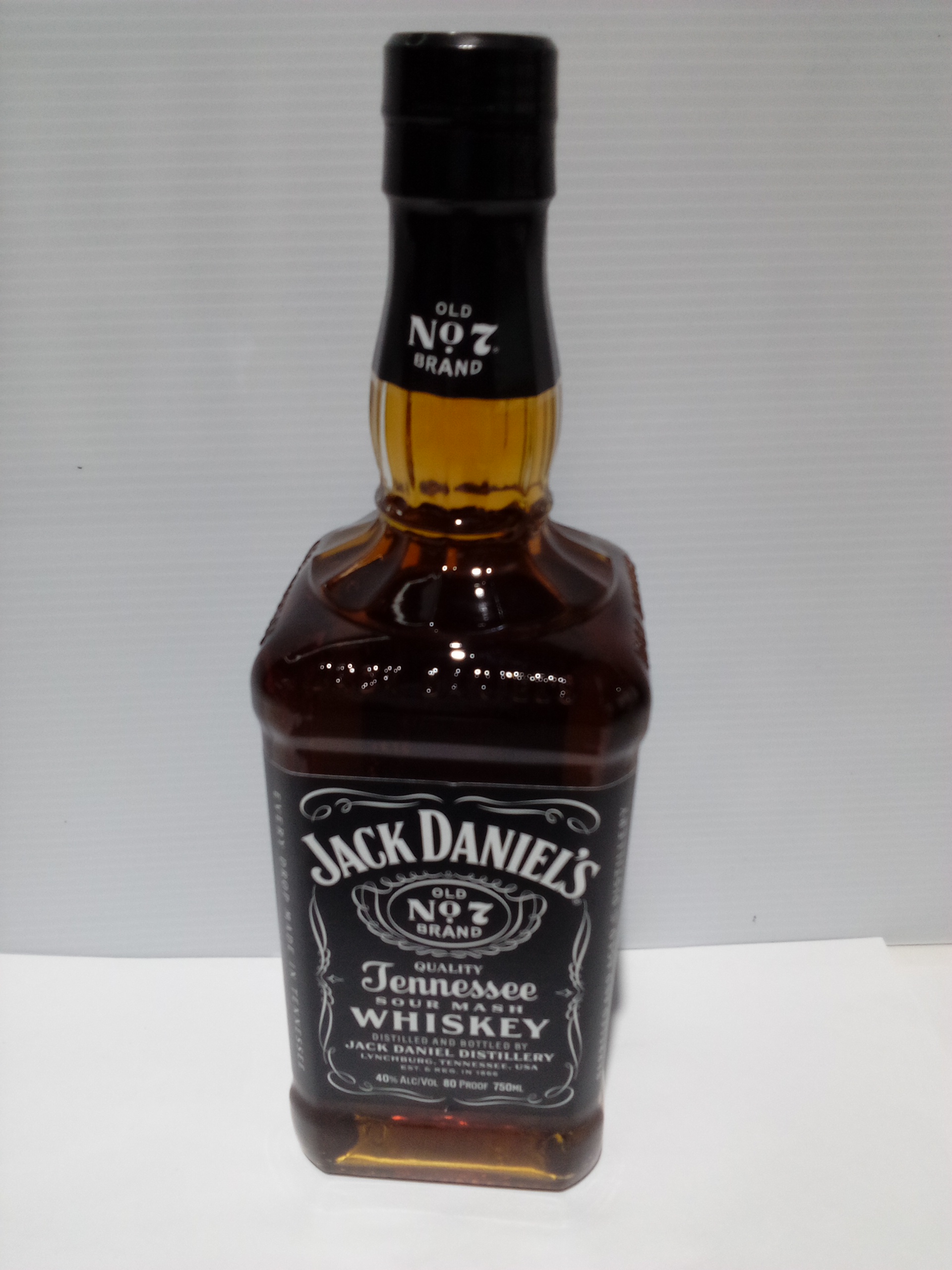 Jack Daniel's Tennessee Sour Mash 750ML