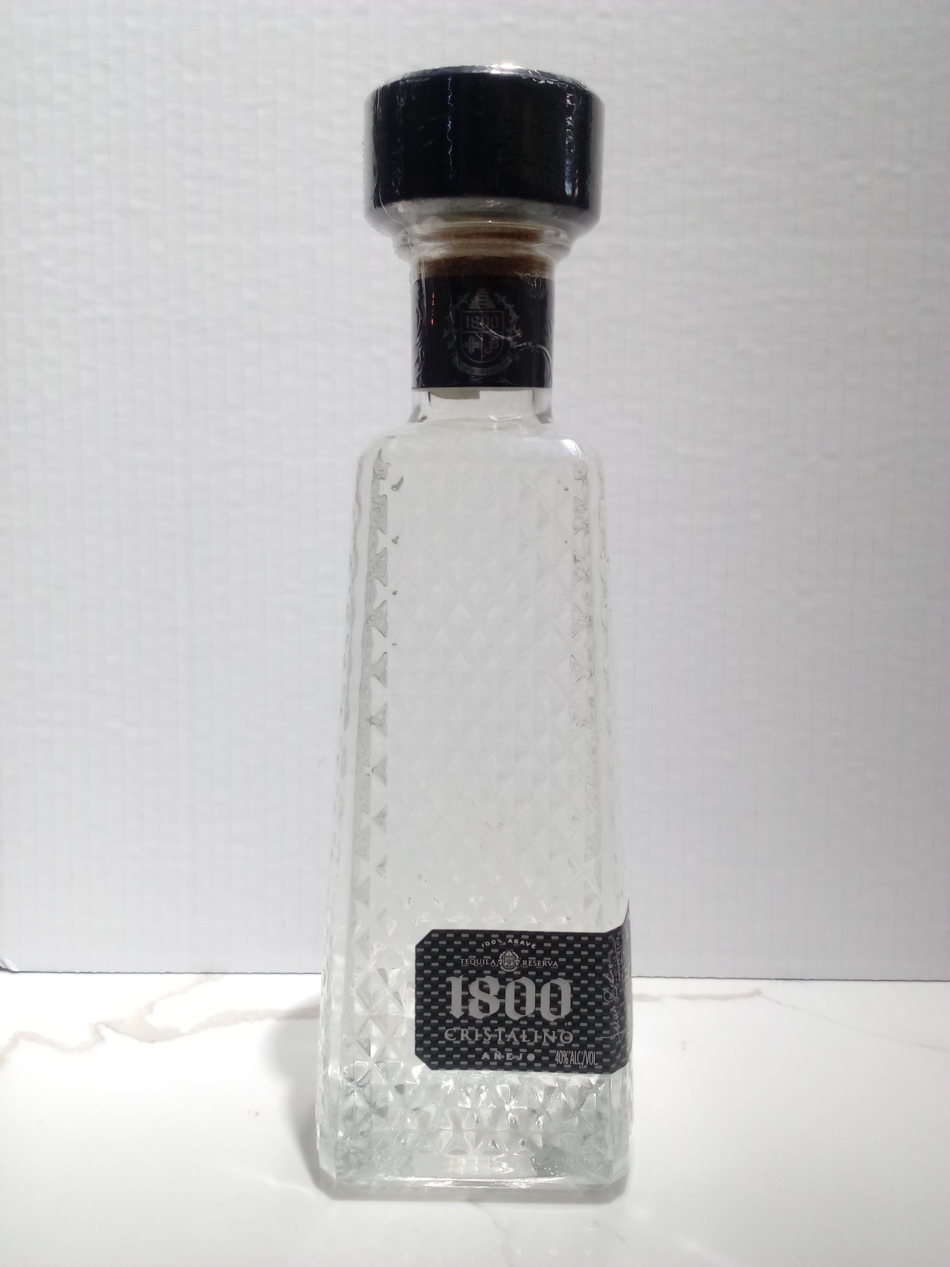 1800 cristalino Anejo 750 ML