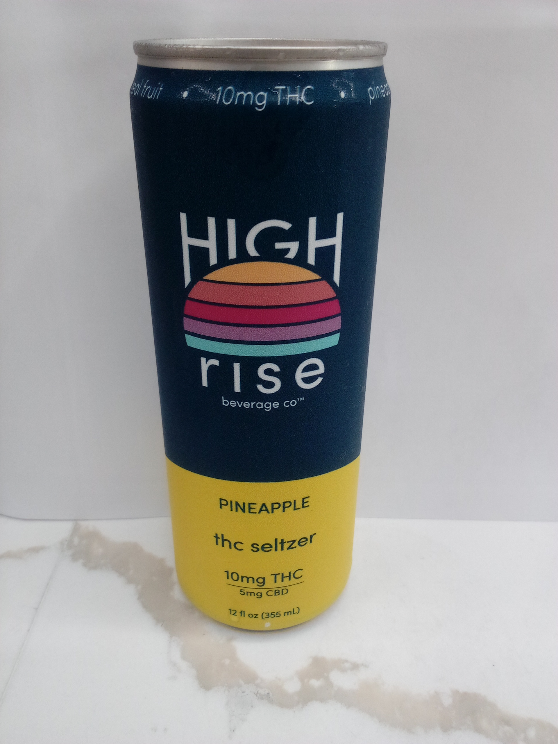 High rise pineapple