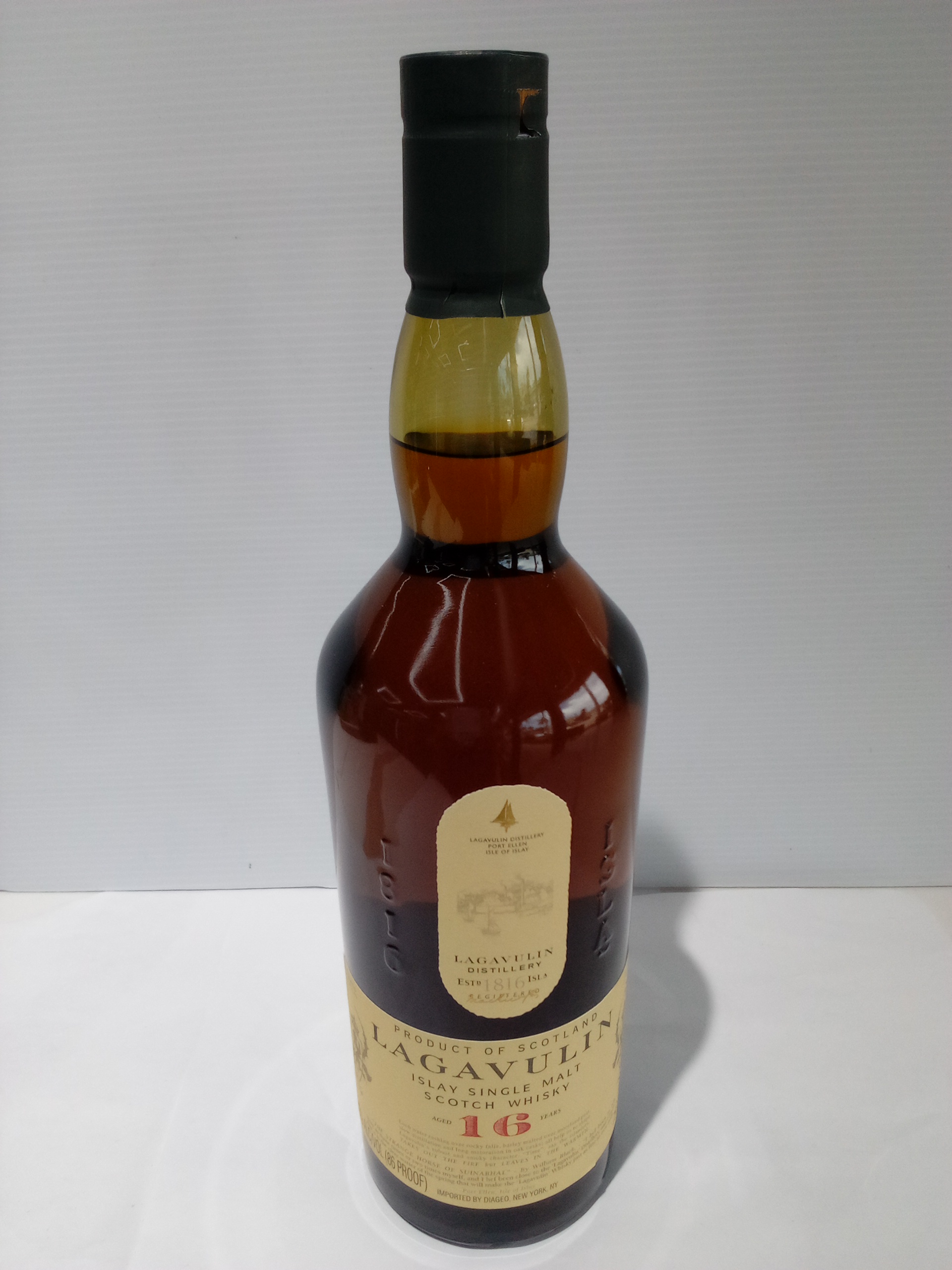 Lagavulin Aged 16y 750ML