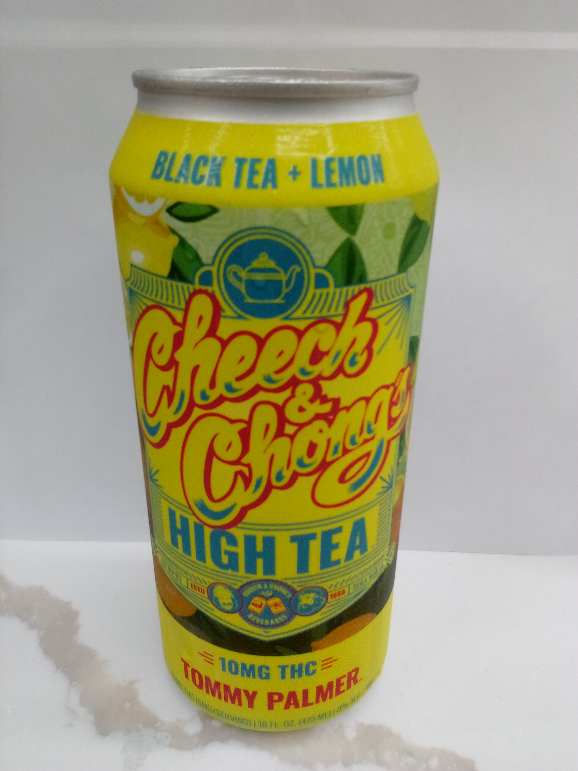 Cheech & chong's black tea + lemon