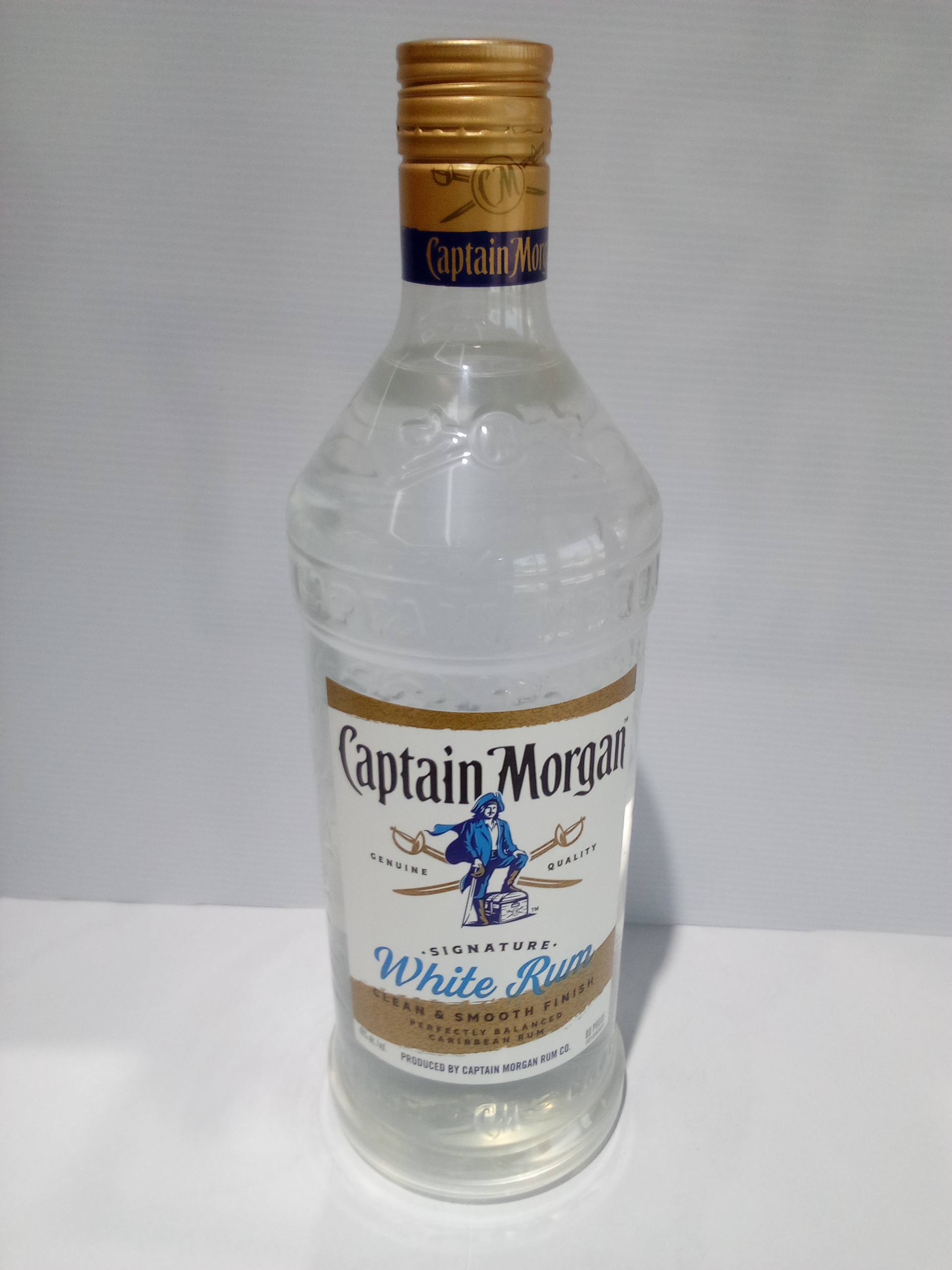 Captain Morgan White Rum 1.75 L