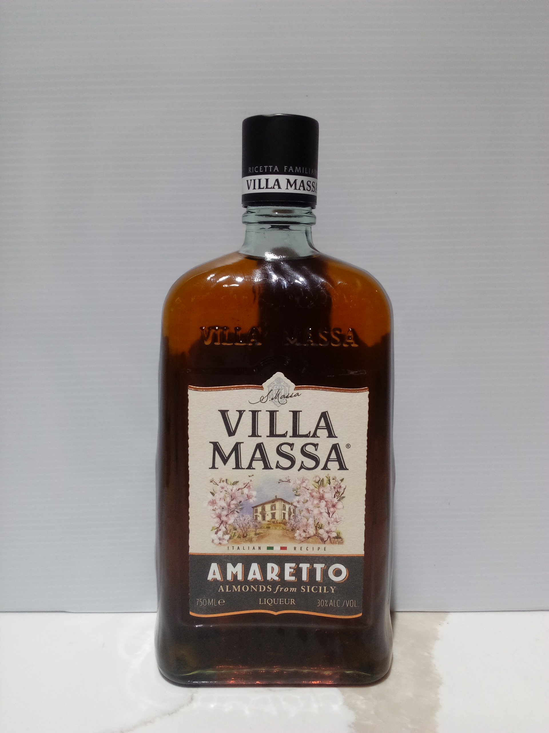 Villa Massa  Amaretto 750 Ml
