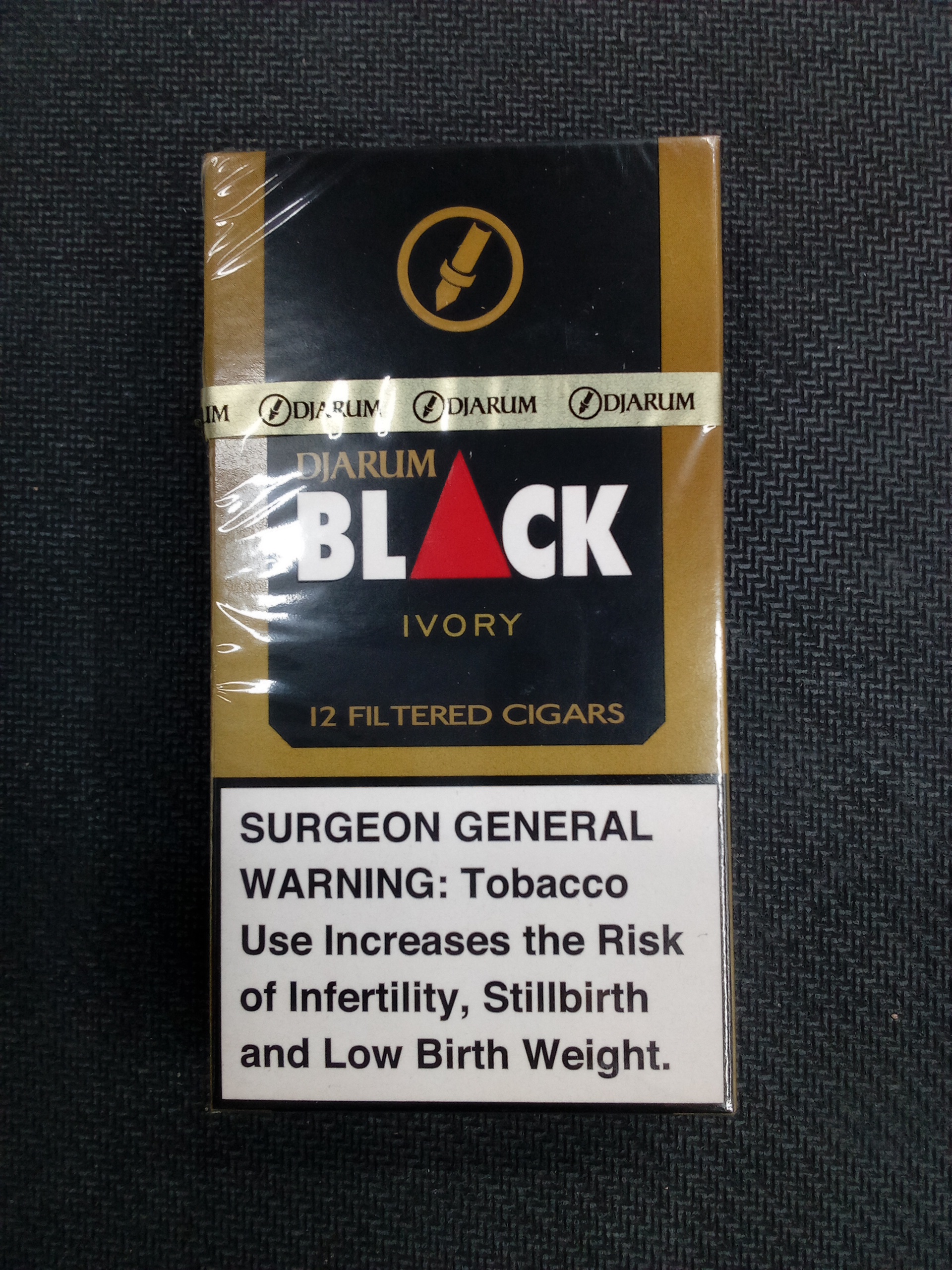Djarum Black Classic Ivory