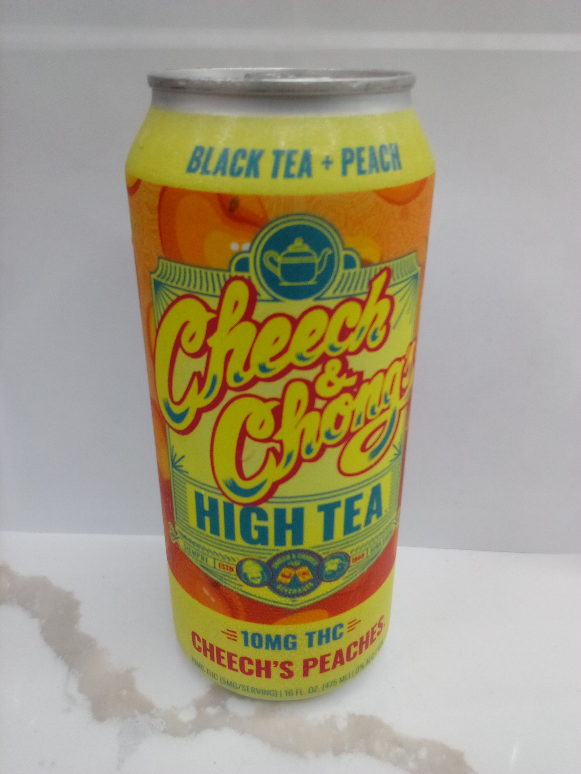 Cheech & chong's black tea + peach