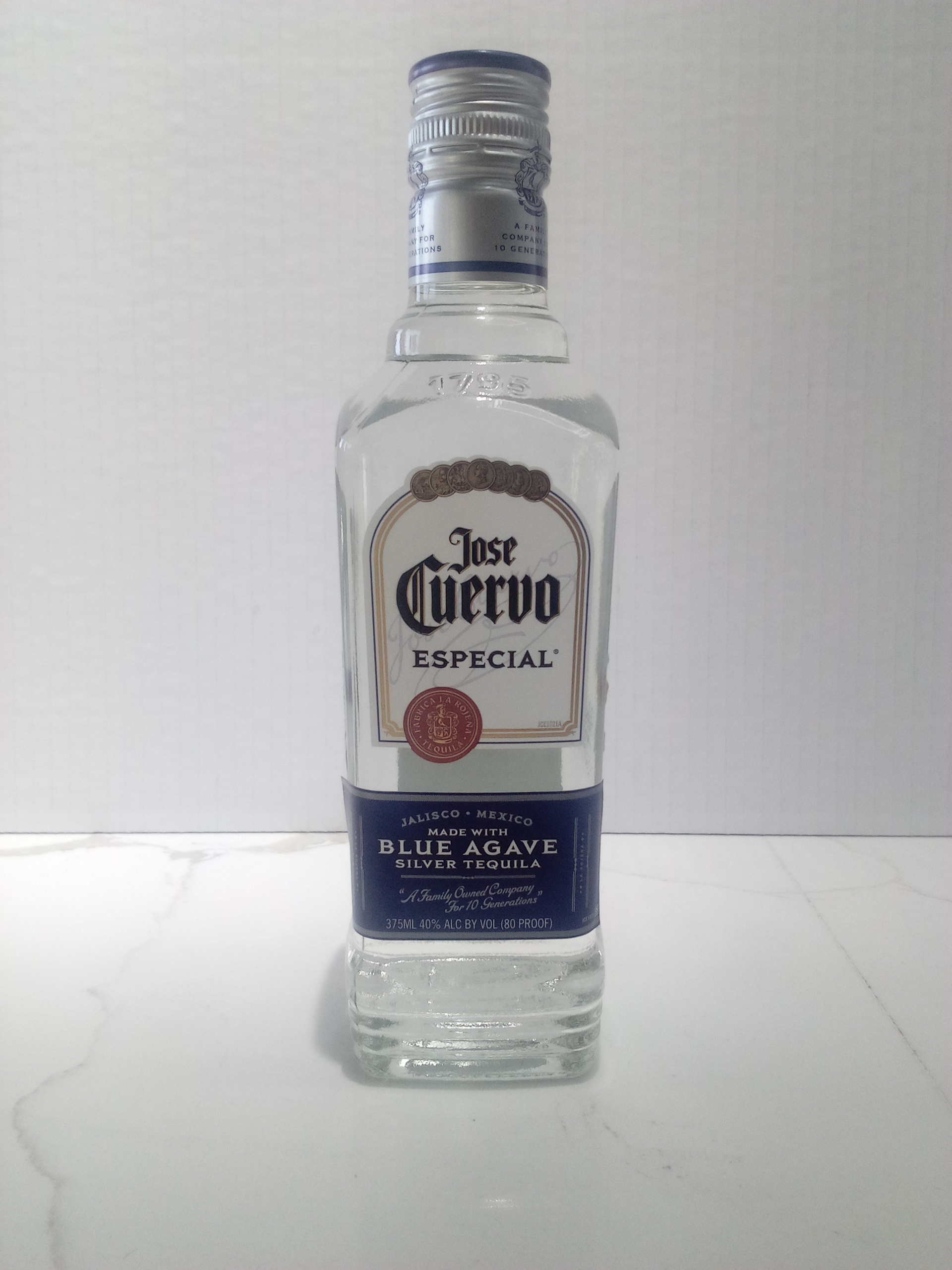 Jose Cuervo Especial Silver 375ML