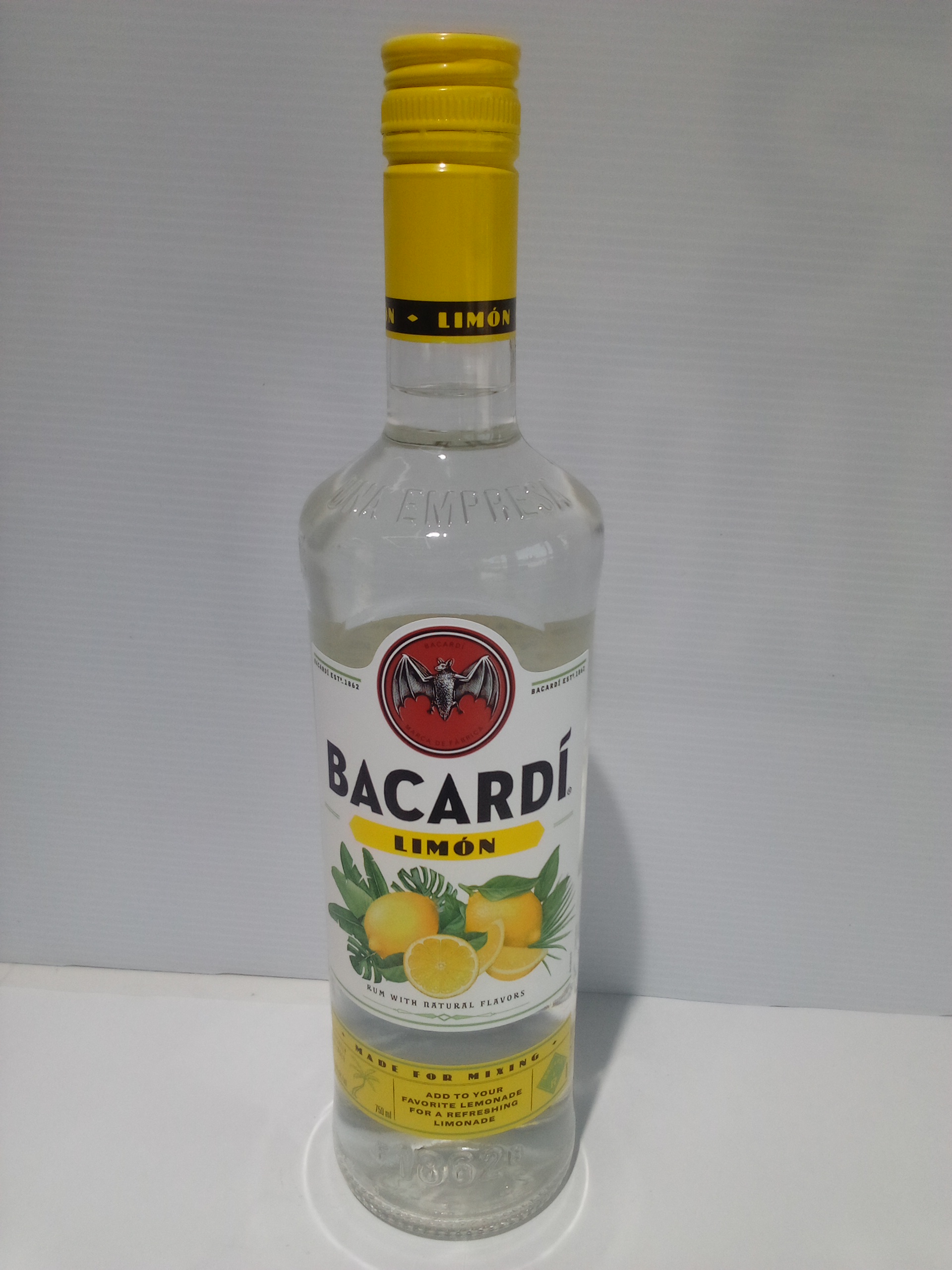 Bacardi  Limon 750 Ml