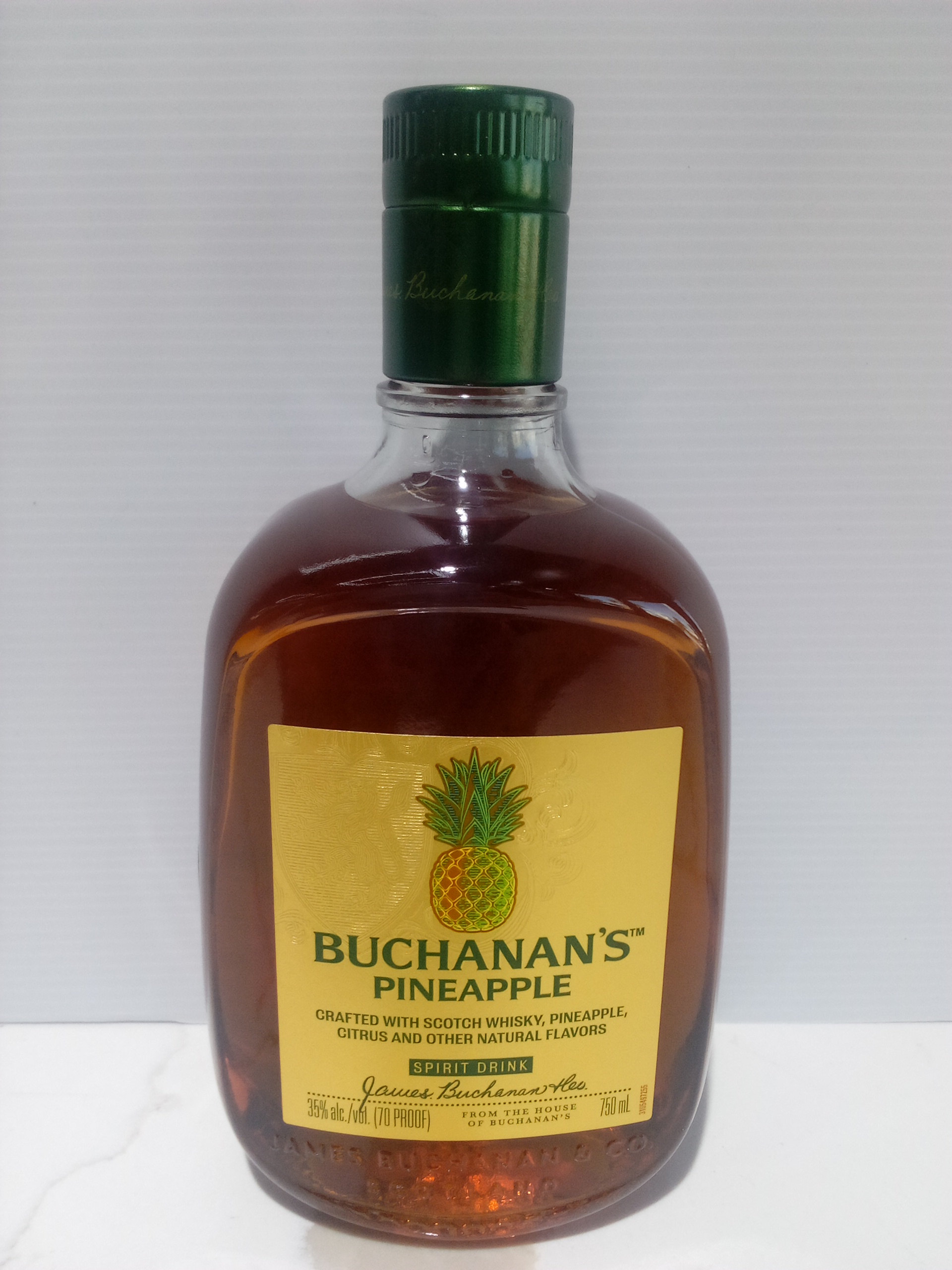 Buchanan's Pineapple 750ML