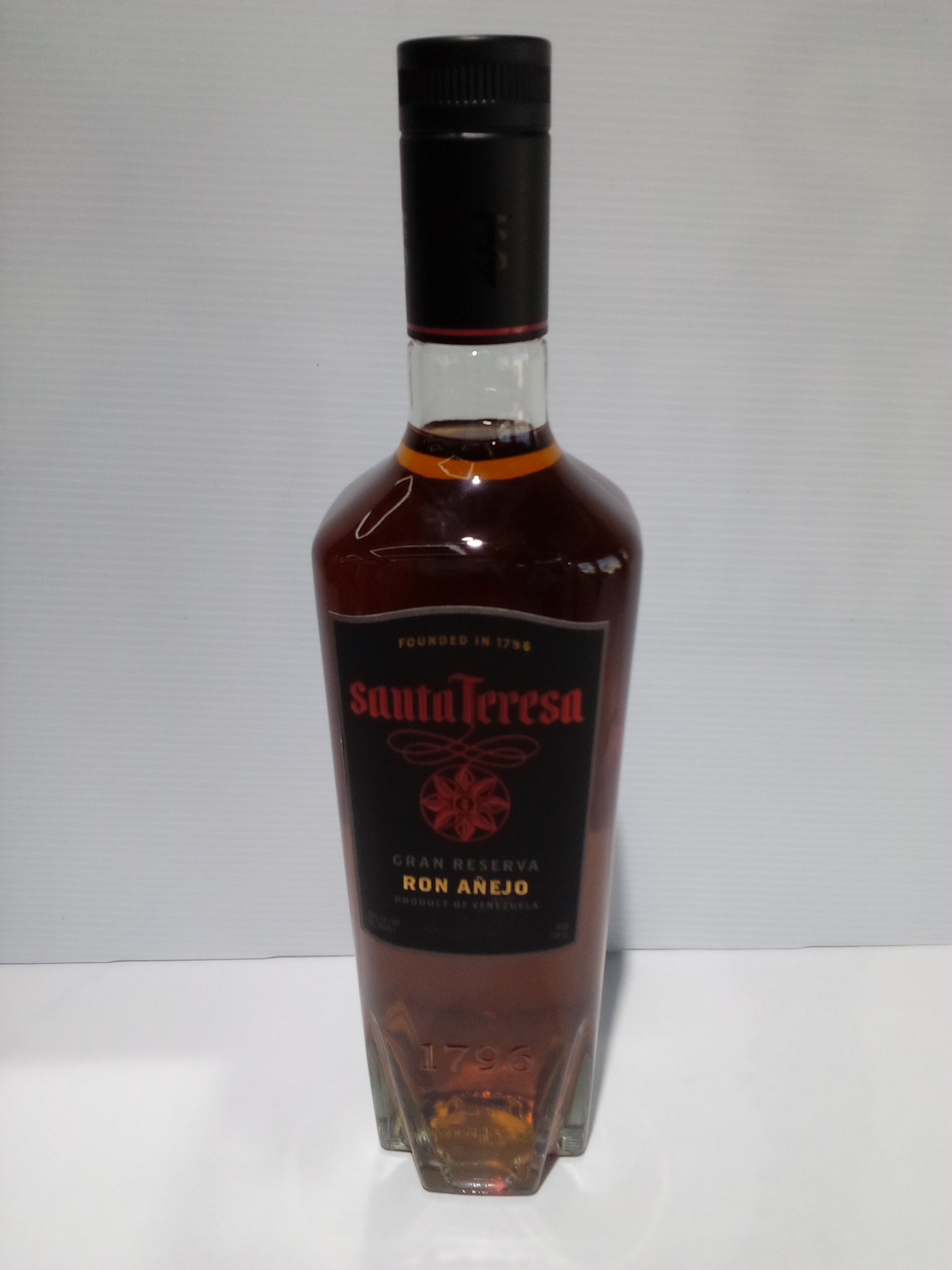 Santa Teresa Ron Anejo 750ML