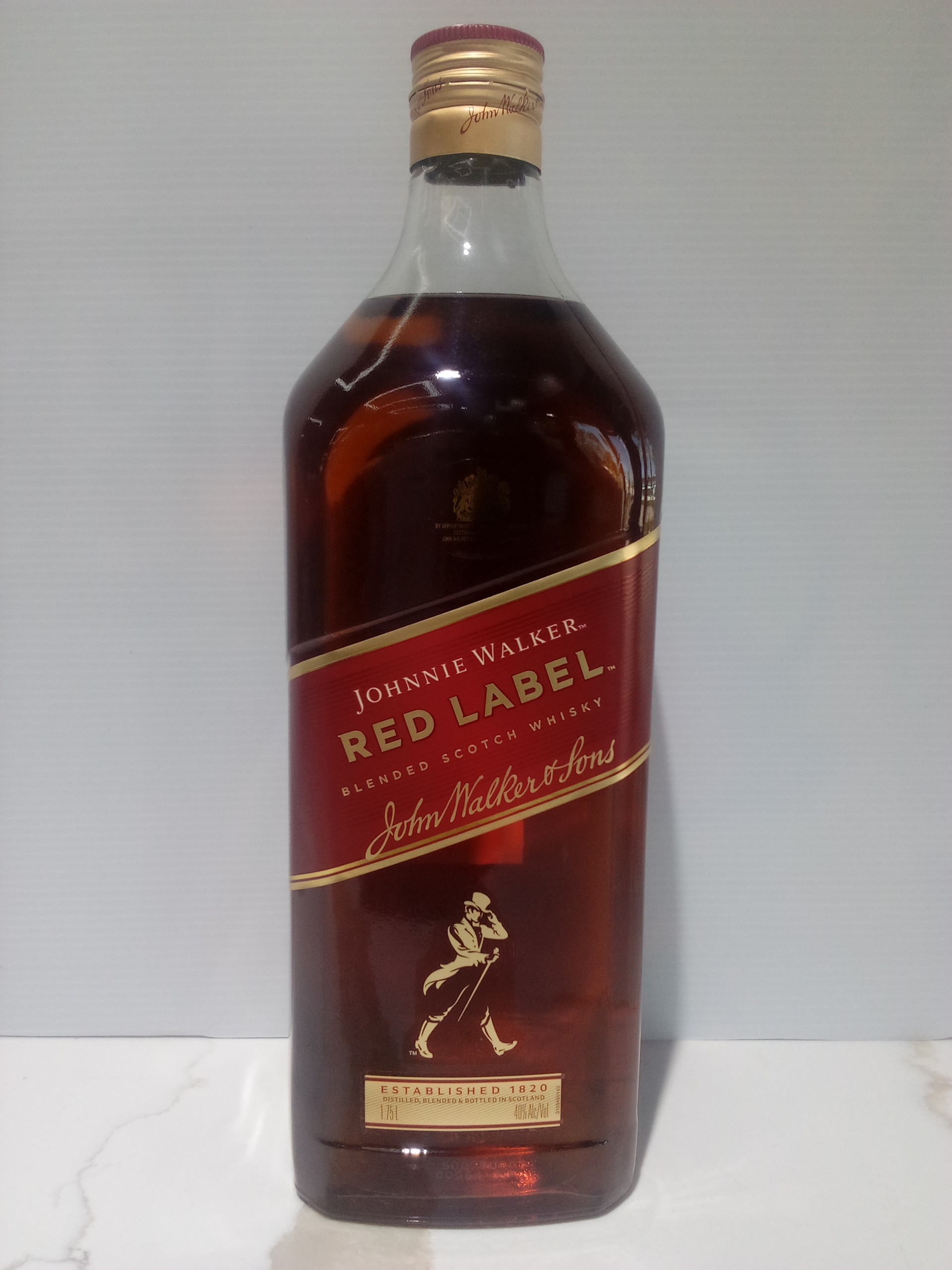 Johnnie Walker Red Label 1.75L
