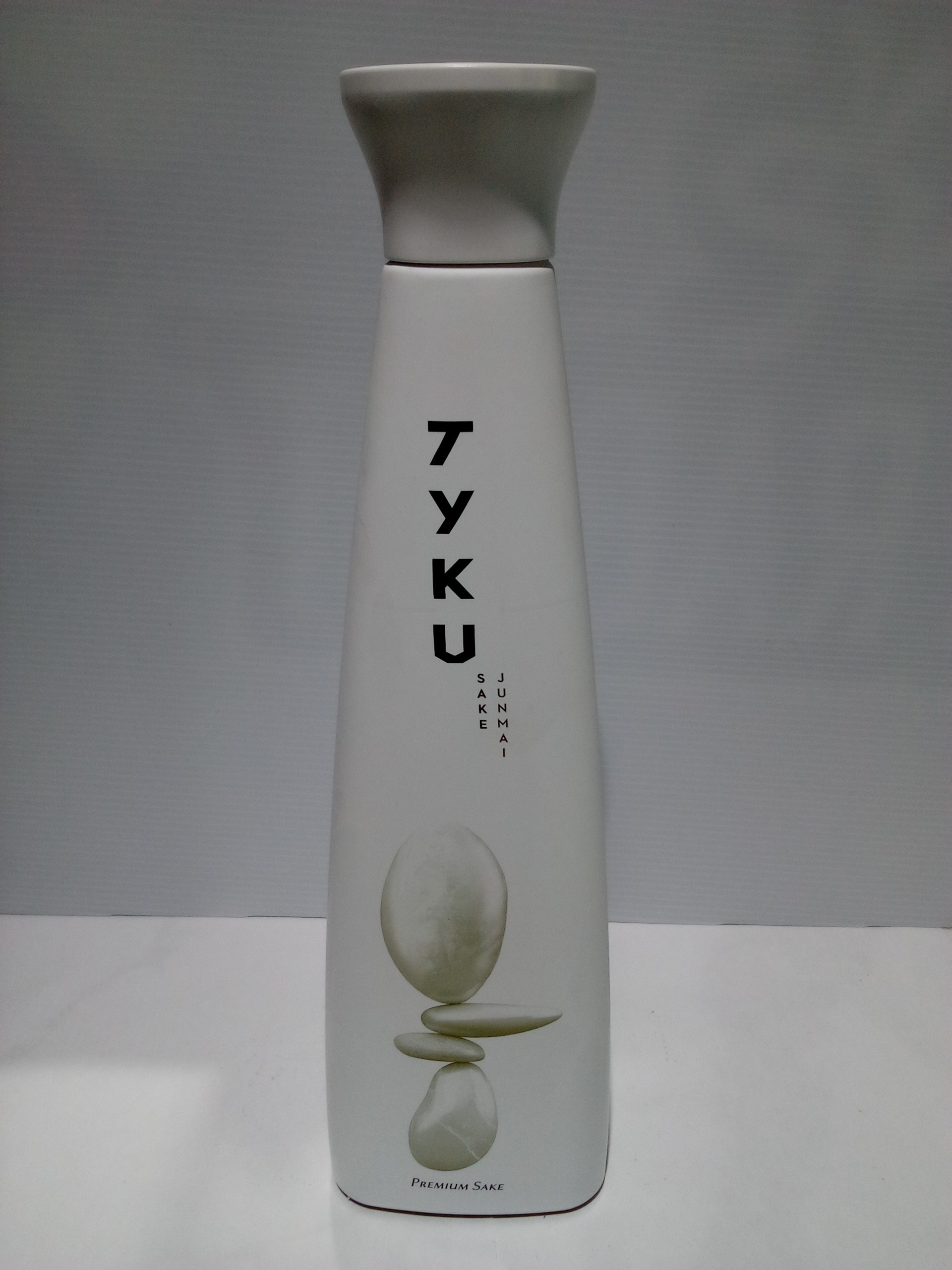 Tyku Premium Sake 720ML