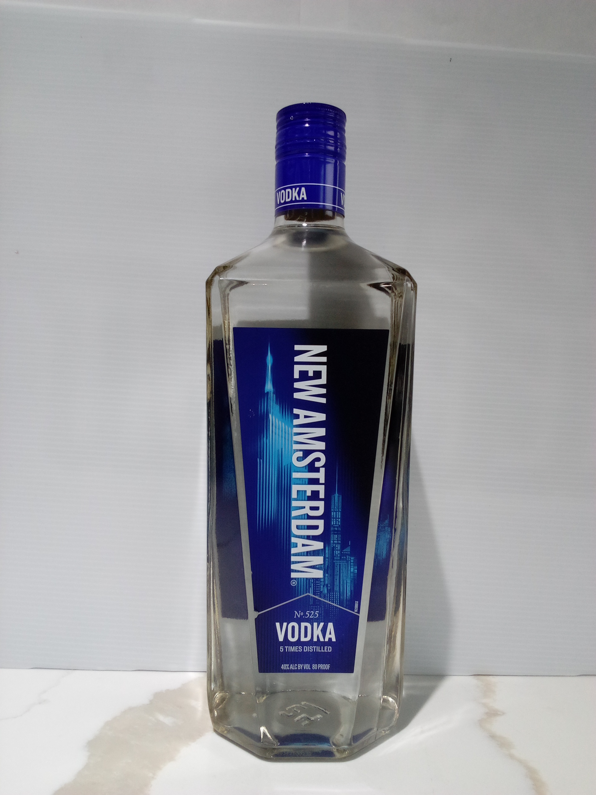 New Amsterdam 1.75 L