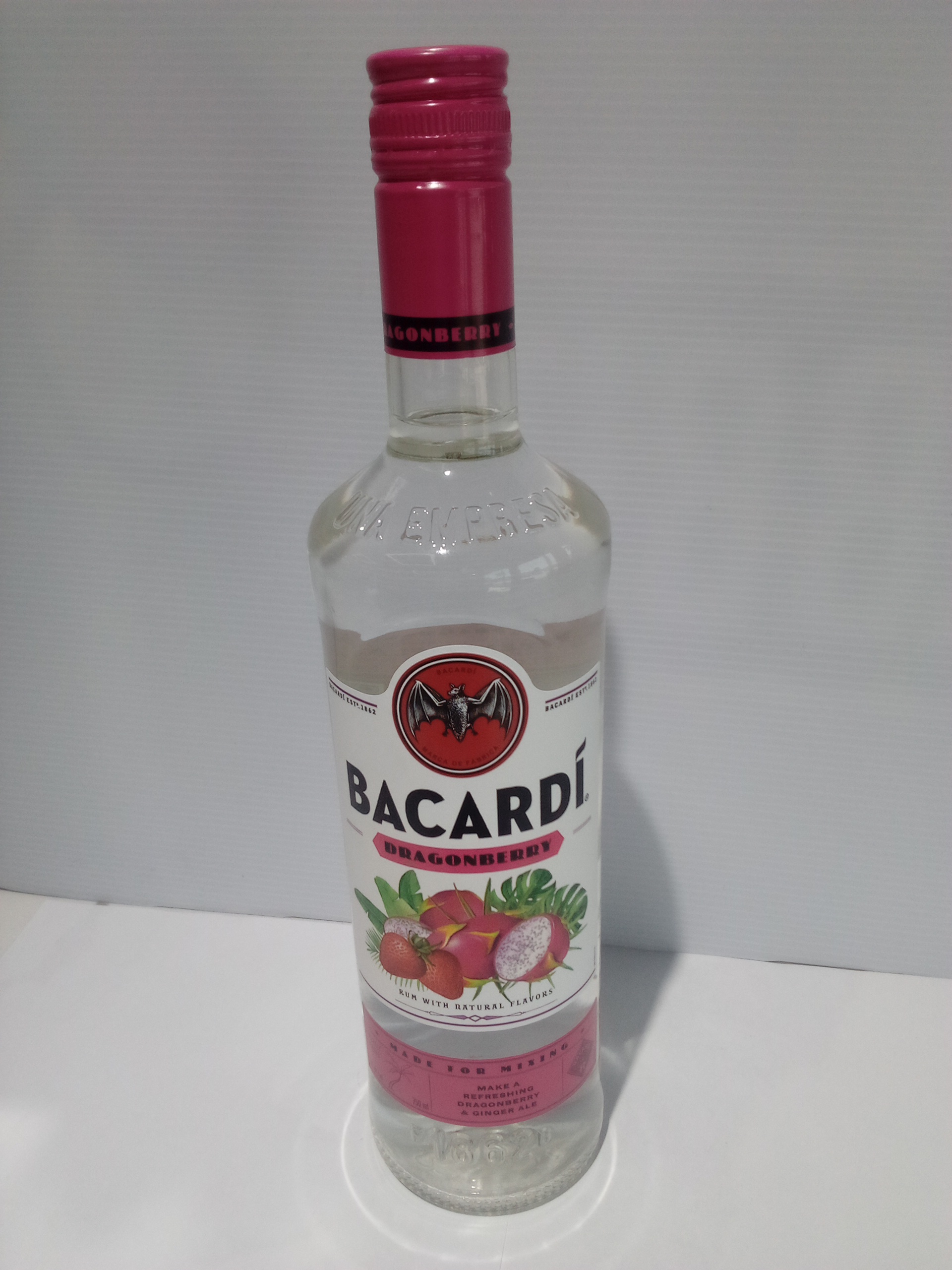 Bacardi Dragon Berry 750 Ml