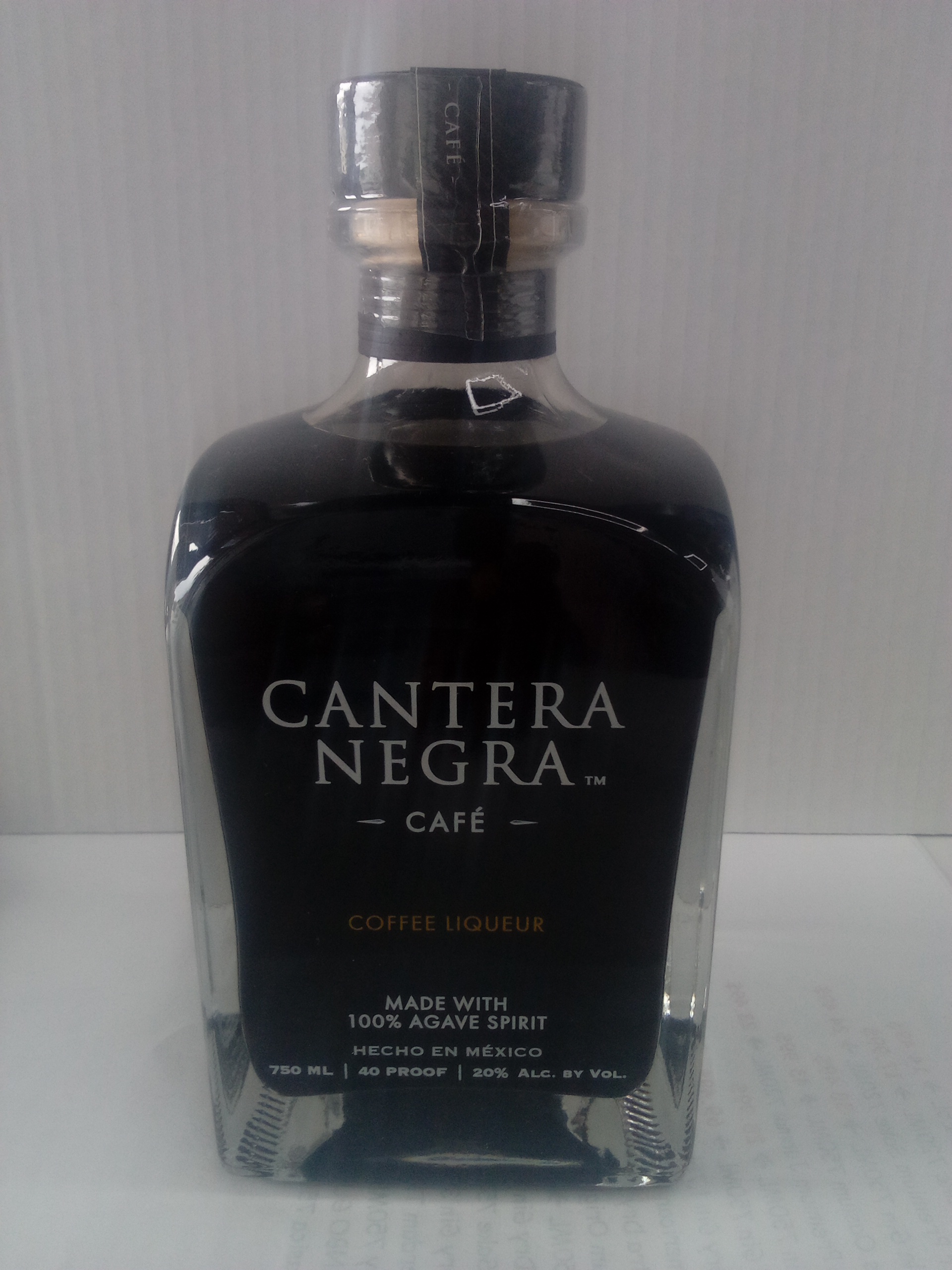 Cantera Negra 750 Ml