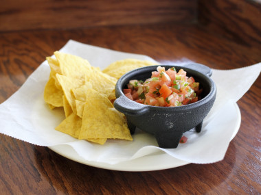 Pico de Gallo & Chips