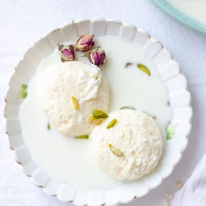 Ras Malai (2 Pieces)